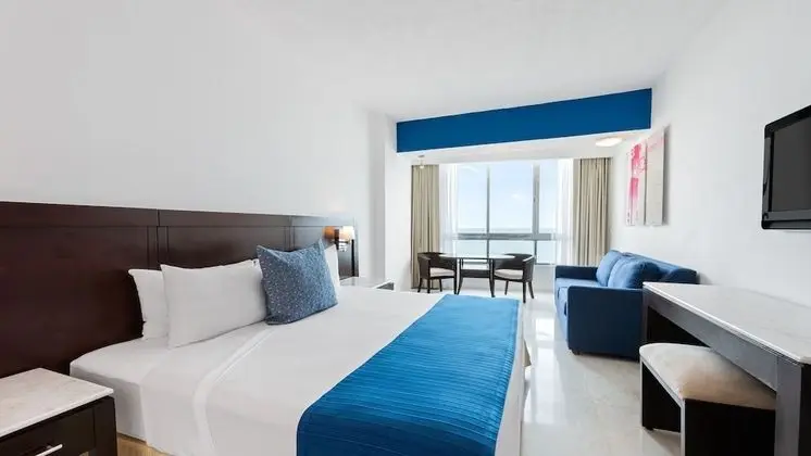 Deluxe Room Ocean View King