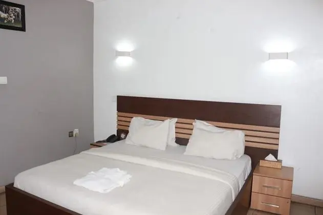 Executive Tek Büyük Yataklı Oda