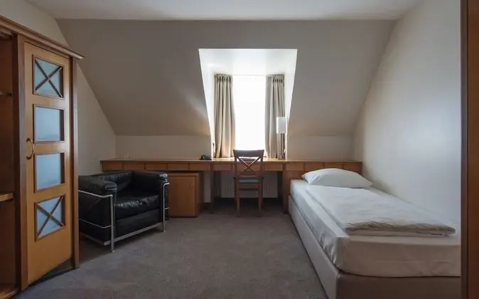 Economy Tek Kişilik Oda