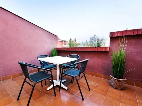 Business Dubleks, Teras (4 pax)