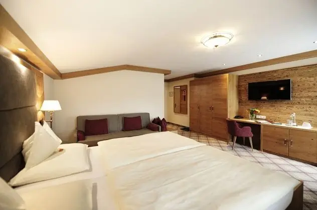 Standard Tek Büyük Yataklı Oda, Balkon, Dağ Manzaralı