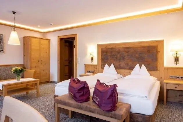 Standard Tek Büyük Yataklı Oda, Balkon, Dağ Manzaralı