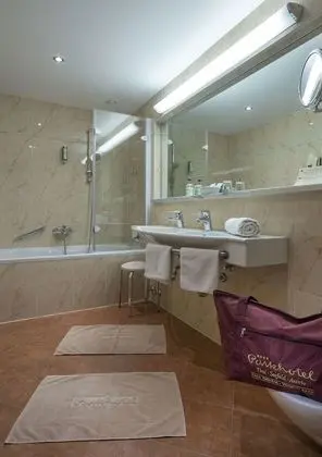 Standard Tek Büyük Yataklı Oda, Balkon, Dağ Manzaralı