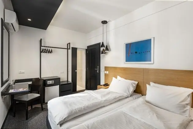 Standard Room, Internal View