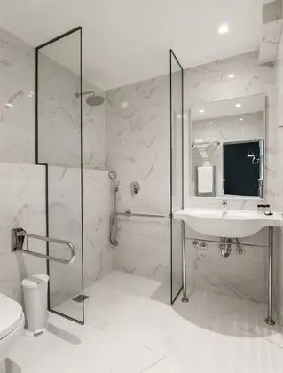 Standard Room, Internal View