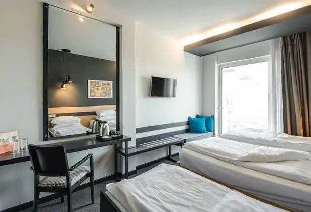 Superior Tek Büyük veya İki Ayrı Yataklı Oda, Şehir Manzaralı