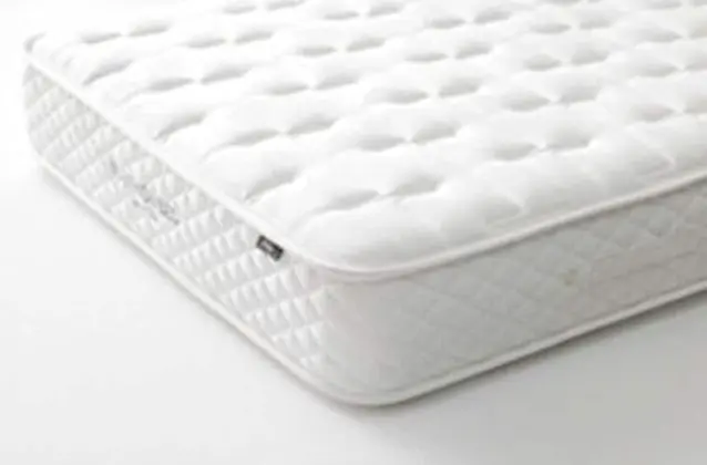 Economy Tek Büyük Yataklı Oda, Sigara İçilmez (One Bed Only)