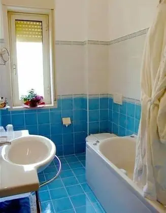 Standard Tek Büyük Yataklı Oda, Balkon, Dağ Manzaralı