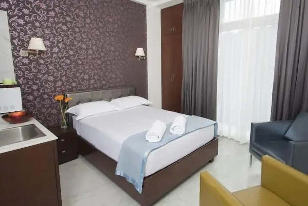 Deluxe Stüdyo, 1 Büyük (Queen) Boy Yatak, Engellilere Uygun, Sigara İçilebilir