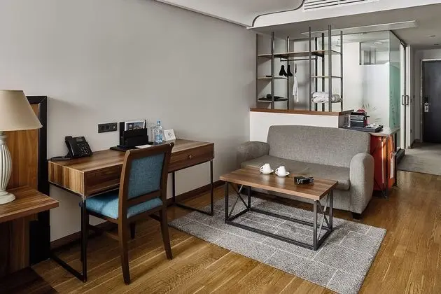 Business room (Wonderful) with Arena view