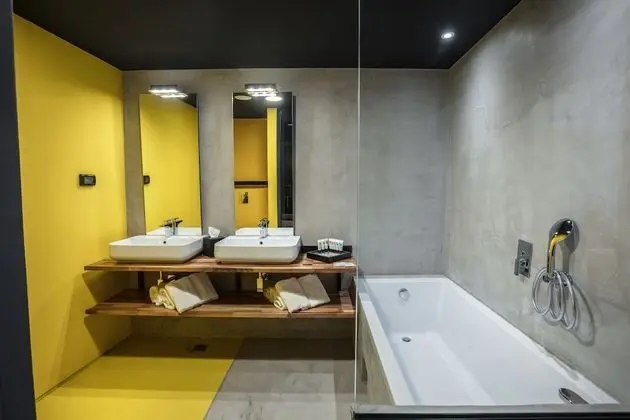 De Lux (Star) Suite with River view