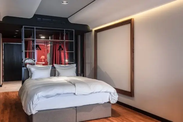 Superior room (Jazz)  with balcony and river view