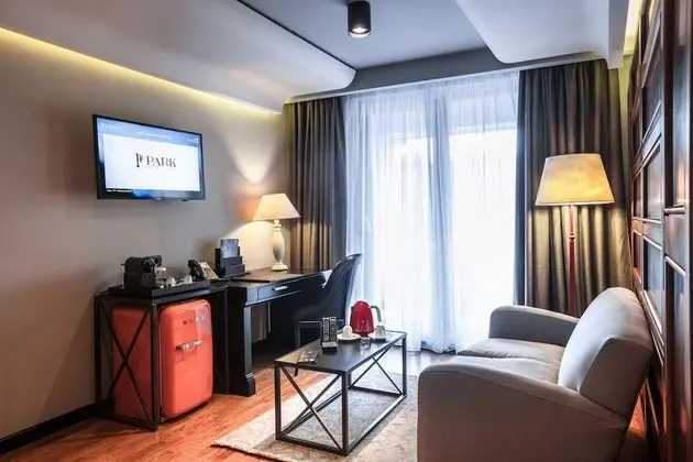 Superior room (Jazz)  with balcony and river view