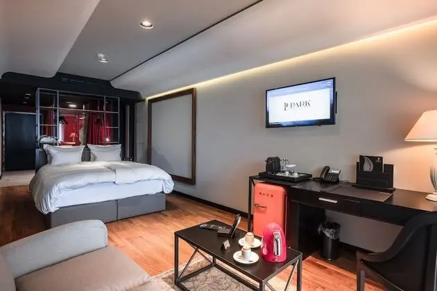 Superior room (Jazz) with River view
