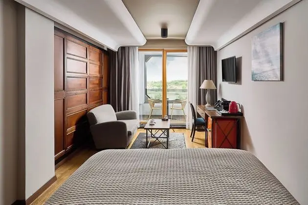 Superior room (Jazz) with River view