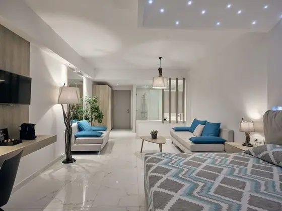 Executive Triple Suite