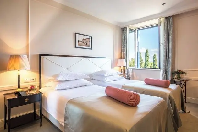 Superior Double Room, Sea Side