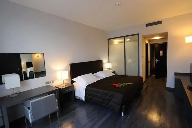 Superior Büyük Yataklı Tek Kişilik Oda