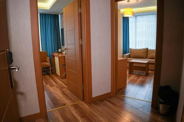 https://images.odamax.com/img/1024x768/odamax/image/upload/ZmlsZU5hbWU9Mw_20230419155354.jpeg