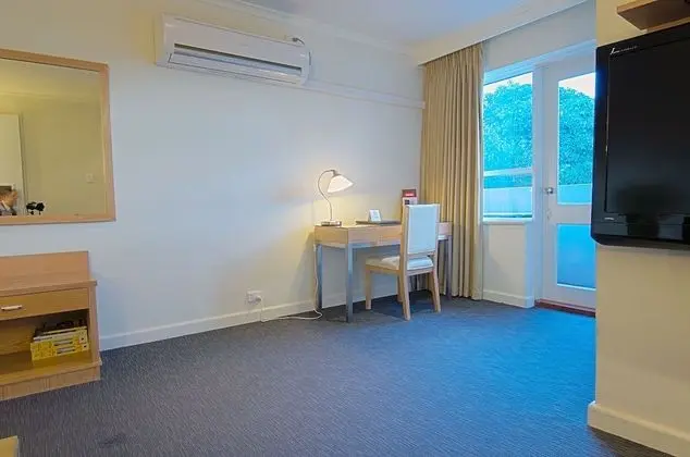 Apart Daire, 2 Yatak Odası, Mutfak