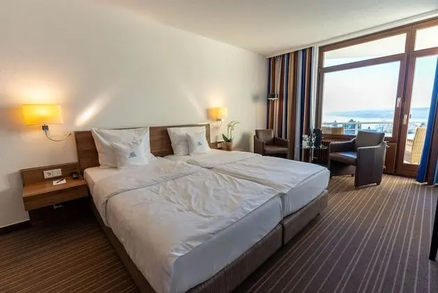 Tek Büyük Yataklı Oda, Göl Manzaralı