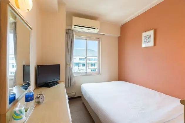 Tek Kişilik Oda, Sigara İçilmez