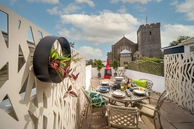 Luxury Kır Evi, Engellilere Uygun, Özel Banyo (Sea Front Cottage Mumbles)
