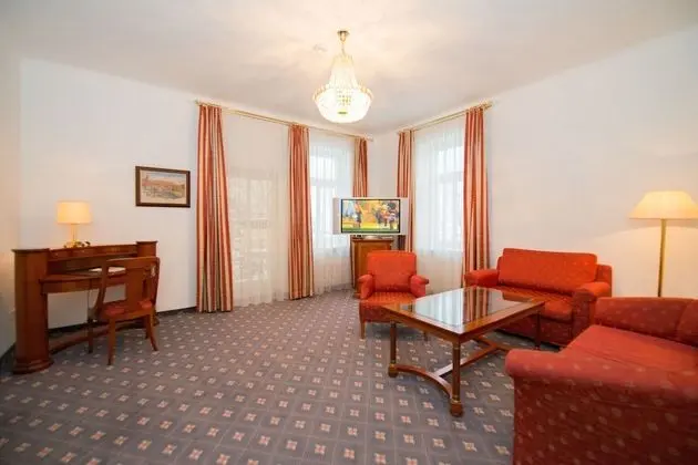 Luxury Süit, Bahçe Manzaralı