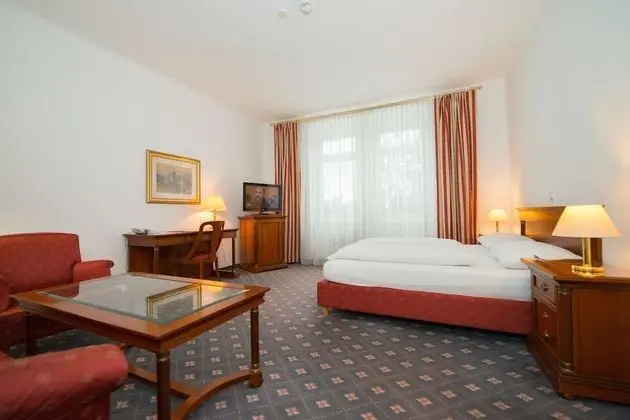 Luxury Süit, Bahçe Manzaralı