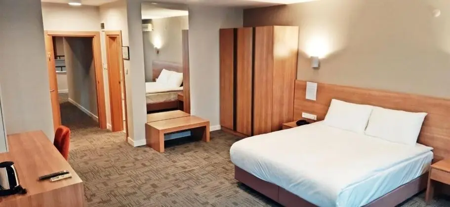 https://images.odamax.com/img/1024x768/odamax/image/upload/Silivri_Park_Hotel_202512291215530_silivri_park_29_.jpeg