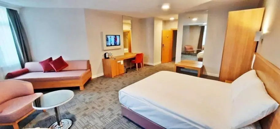 https://images.odamax.com/img/1024x768/odamax/image/upload/Silivri_Park_Hotel_202512291215531_silivri_park_31_.jpeg