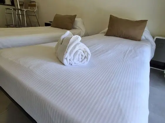 Stüdyo, 2 Tek Kişilik Yatak