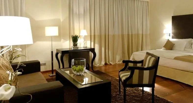 Üç Kişilik Oda (Suite)