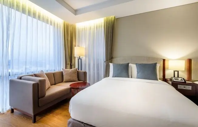 Junior Suite (2 Double Beds)