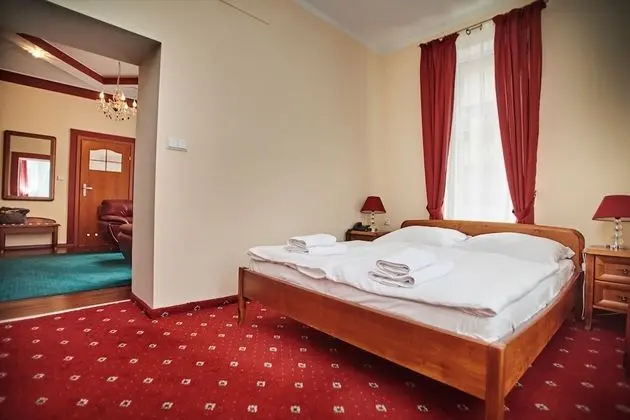 Grand Tek Büyük Yataklı Oda, 1 Çift Kişilik Yatak ve Çekyat