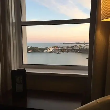 Tek Büyük Yataklı Oda, Deniz Manzaralı
