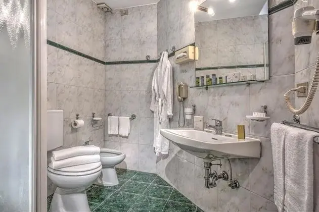 Standard Üç Kişilik Oda