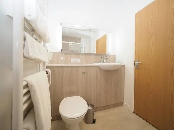 Tek Büyük veya İki Ayrı Yataklı Oda