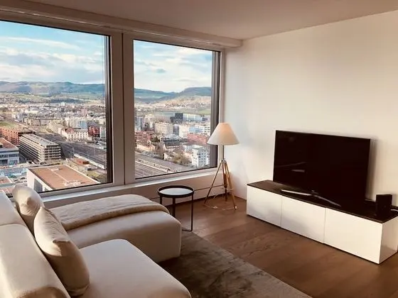 City Apart Daire, 2 Yatak Odası, Göl Manzaralı, Kule