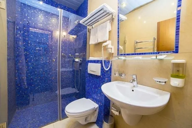 Comfort Tek Büyük veya İki Ayrı Yataklı Oda