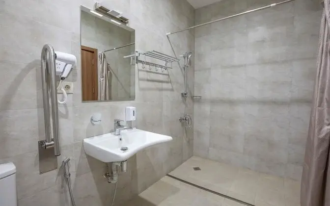 Standard Tek Büyük veya İki Ayrı Yataklı Oda