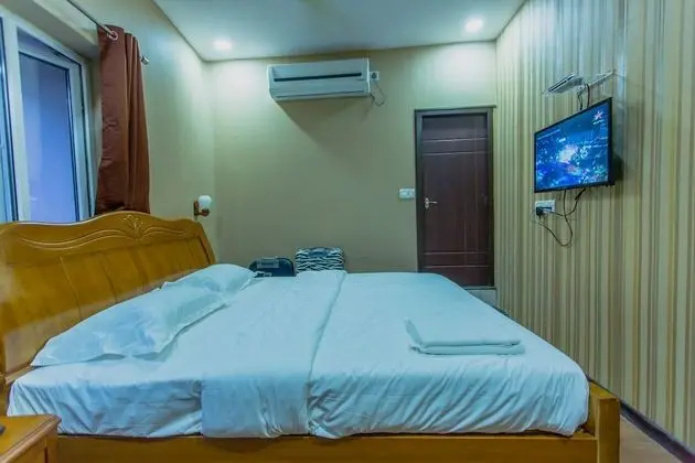 Luxury Tek Büyük Yataklı Oda