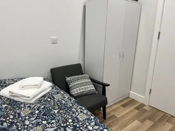 Classic Tek Büyük Yataklı Oda