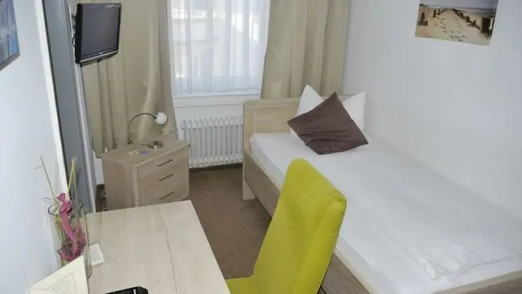 Tek Kişilik Oda