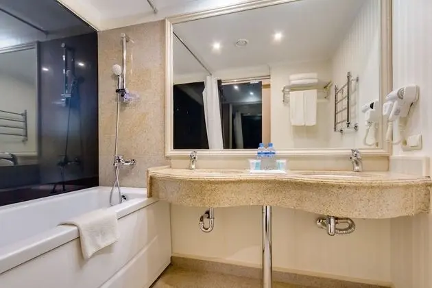 Standard Tek Büyük veya İki Ayrı Yataklı Oda