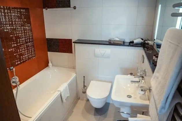 Deluxe Tek Büyük Yataklı Oda, Balkon