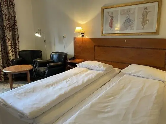 Standard Tek Büyük Yataklı Oda