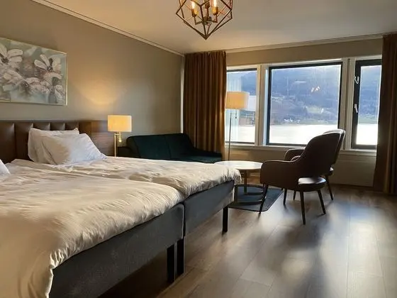 Superior İki Ayrı Yataklı Oda, Göl Manzaralı