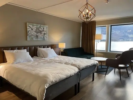 Superior İki Ayrı Yataklı Oda, Göl Manzaralı