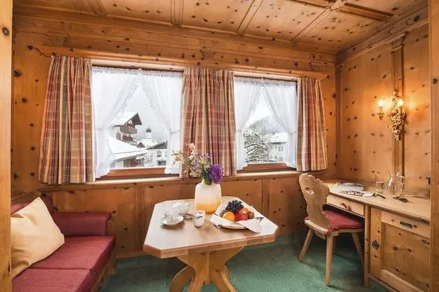 Comfort Tek Büyük Yataklı Oda, Şehir Manzaralı